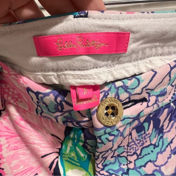 Lily Pulitzer Callahan Shorts - Picture 3 of 8